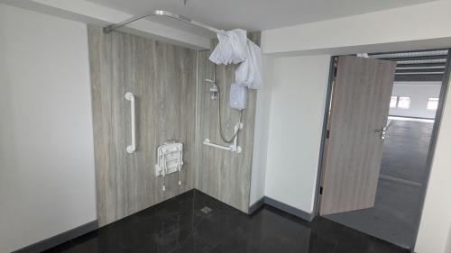 Unit 3, Lauriston Park, Pitchill, Evesham, WR11