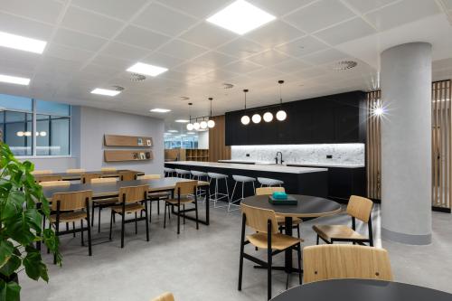 7-11 Bishopsgate, City, London, EC2N