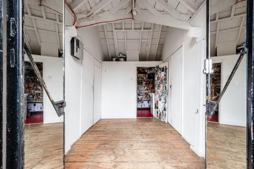 Unit 5, 88 Mile End Road, Whitechapel, London, E1