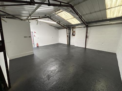 Unit 9C, Chiltern Trading Estate, Earl Howe Road, Holmer Green, High Wycombe, HP15