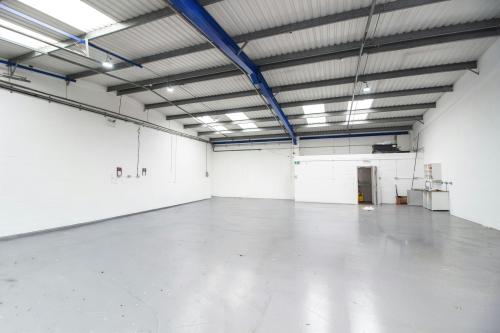 Unit 22, Alliance Court, Alliance Road, Acton, W3