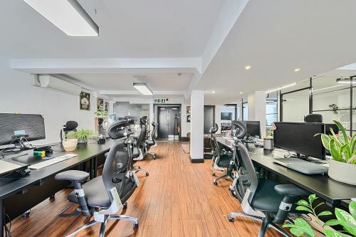 Unit 6 Suna House, 65 Rivington Street, Shoreditch, London, EC2A