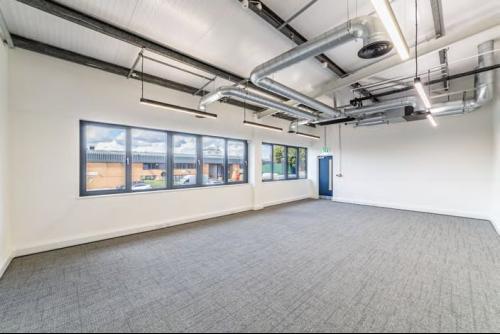 Unit 7, Abbey Road Industrial Estate, Commercial Way, Park Royal, London, NW10