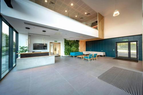 Grand Union, SEGRO V-Park, Park Royal, London, NW10