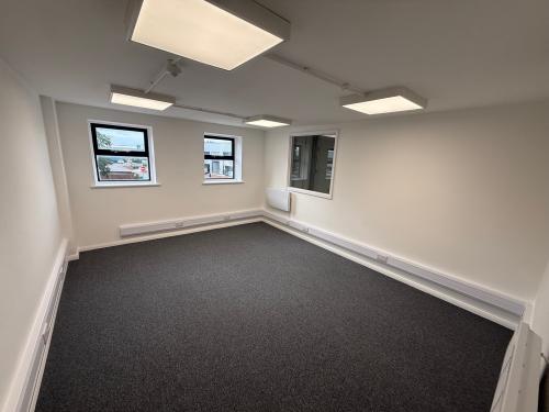 3, Neptune Business Estate, Neptune Close, Medway City Estate, Rochester, ME2