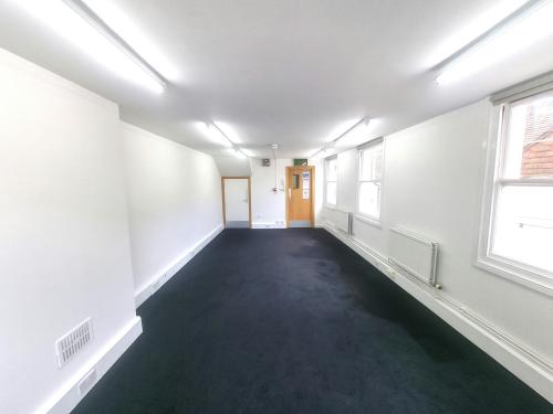 Office B, Piries Place, 24 Piries Place, Horsham, RH12
