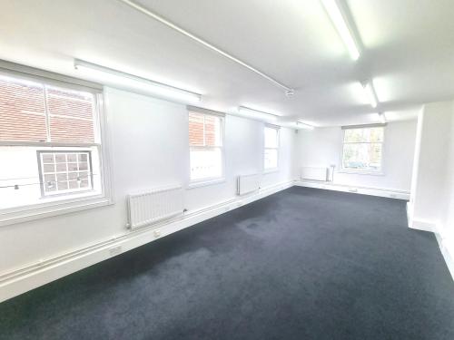 Office B, Piries Place, 24 Piries Place, Horsham, RH12