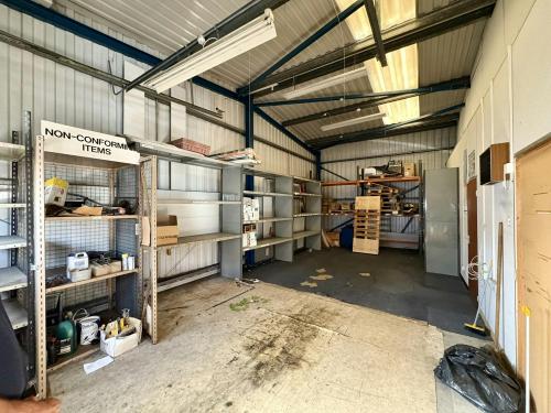 Unit 8 Eversley Way, Thorpe Industrial Estate, Egham, TW20