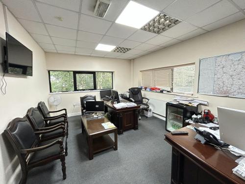Unit 7-8, Viking Trade Park, Newark Road, Peterborough, PE1