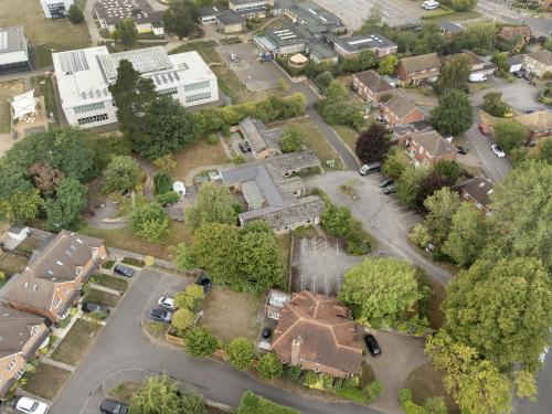 Westmead Centre, Rances Lane, Wokingham, RG40