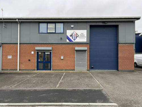 Unit 18 Star West, Westmead Industrial Estate, Swindon, SN5