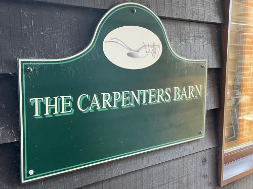 The Carpenters Barn, Bartletts Court, Frogmore Farm, Littlewick Green, Maidenhead, SL6