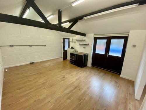 7, Fronds Park, Frouds Lane, Aldermaston, RG7