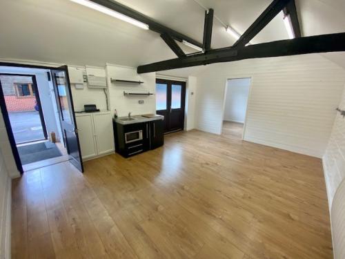 7, Fronds Park, Frouds Lane, Aldermaston, RG7