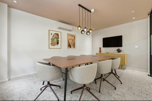 152-154 Curtain Road, Shoreditch, London, EC2A
