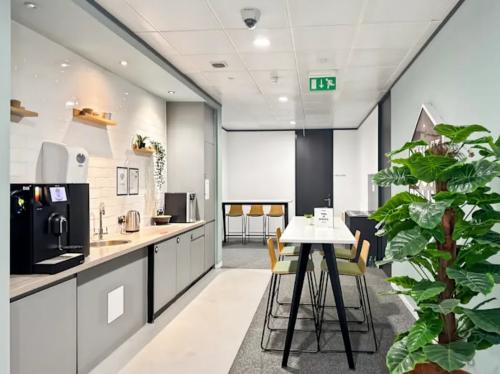 Lochrin Square, 92 Fountainbridge, Edinburgh, EH3