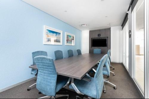 241-243 West George Street, Glasgow, G2