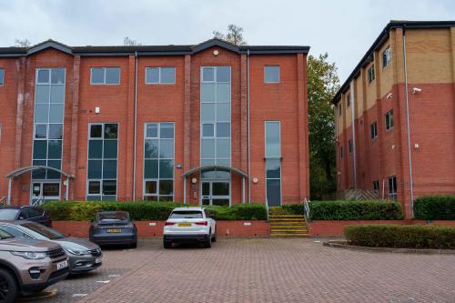 14, St. Johns Business Park, Lutterworth, LE17