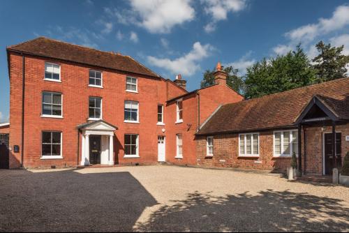Burnham House, High Street, Burnham, SL1