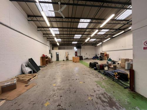 Unit 8, Howard Industrial Estate, Chilton Road, Chesham, HP5