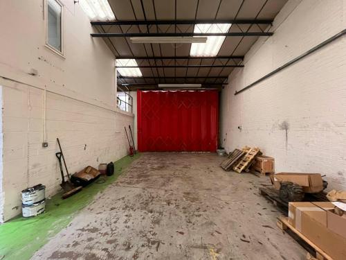 Unit 8, Howard Industrial Estate, Chilton Road, Chesham, HP5