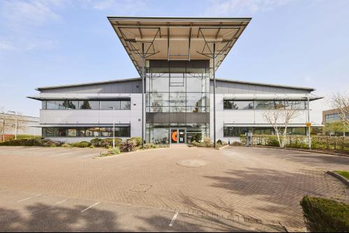 BASEcamp, 6000 Garsington Road, Oxford, OX4