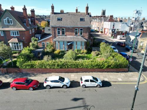 Leven Street, Saltburn-by-the-Sea, TS12