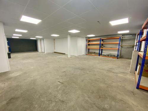 Unit 1, Houghton Regis Trading Centre, Cemetery Road, Houghton Regis, Dunstable, LU5