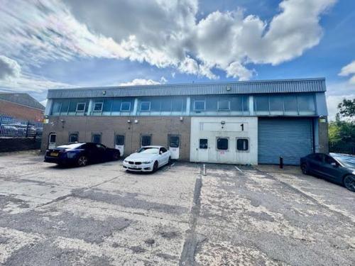 Unit 1, Lincoln Park Business Centre, Lincoln Road, High Wycombe, HP12