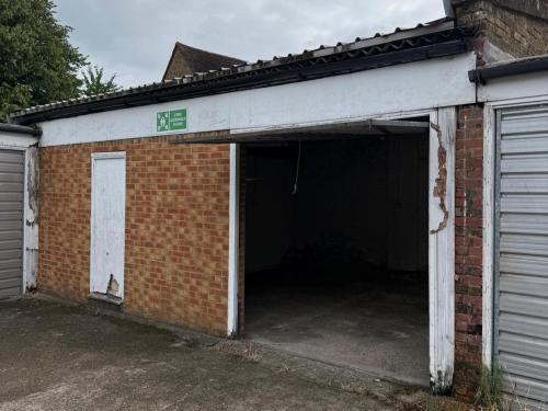 Corner Store, Park Road, 37 Park Road, Bromley, BR1