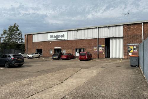 6 King Street Lane, Winnersh, Wokingham, RG41