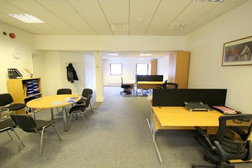 2 Magellan Terrace, Gatwick Road, Crawley, RH10
