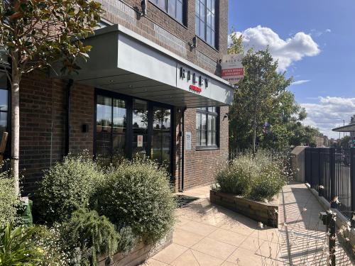 Riley Studios, 724 Holloway Road, Archway, London, N19