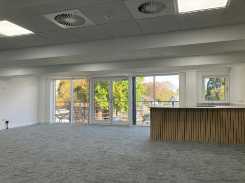 Waterman's House, Waterman's Court Business Park, Staines-upon-Thames, TW18