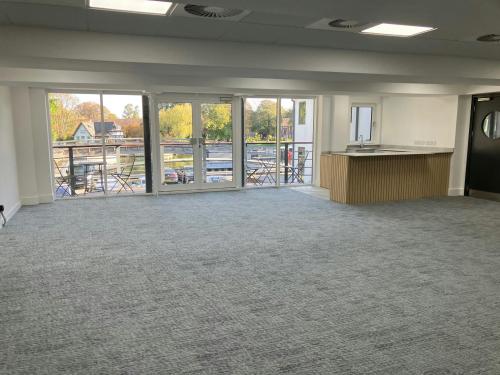 Waterman's House, Waterman's Court Business Park, Staines-upon-Thames, TW18