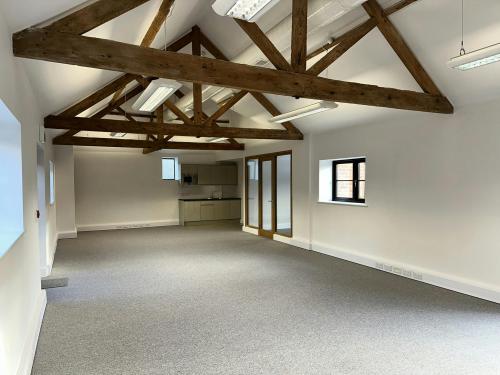 The Boathouse, Riverside Barns, Remenham Lane, Henley-On-Thames, RG9