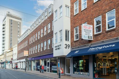 39 Queen Street, Maidenhead, SL6