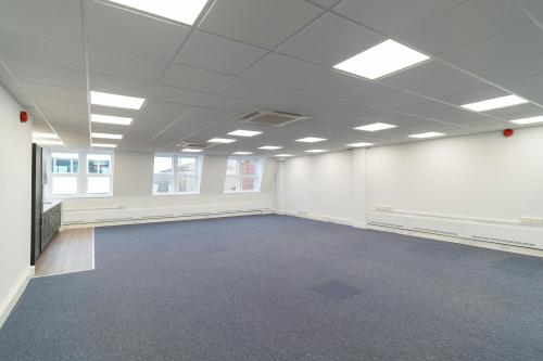 39 Queen Street, Maidenhead, SL6
