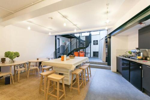 6 Durham Yard, Bethnal Green, London, E2