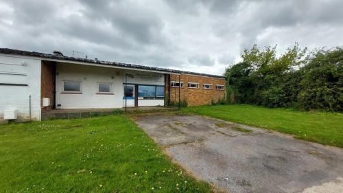 Unit 4, Bruce Grove, Wickford, SS11