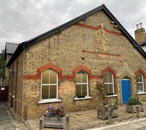 Bromley Common Baptist Church, 29A Gravel Road, Bromley, BR2