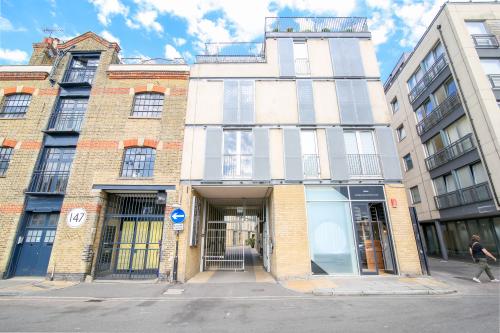 Unit 10 Bickels Yard, 151-153 Bermondsey Street, Bermondsey, London, SE1