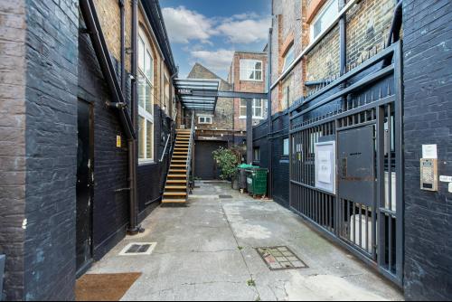 Arc Studios, 9-15 Elthorne Road, Archway, London, N19