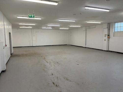 Unit 4D, Nobel Road, Tottenham, London, N18