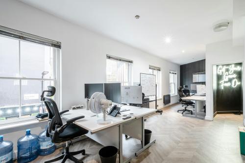 27 Holywell Row, Shoreditch, London, EC2A