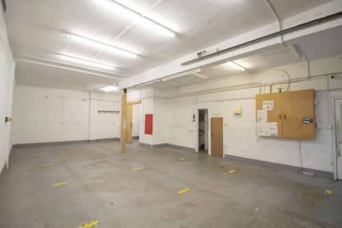 Unit 12, Wadsworth Business Centre, Wadsworth Road, Perivale, UB6