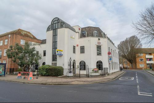 The Old Treasury, 7 Kings Road, Southsea, PO5