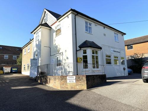 Britton House, College Road, Ardingly, Haywards Heath, RH17