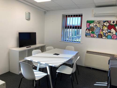Unit 1, Mead Business Centre, 176-178 Berkhampstead Road, Chesham, HP5