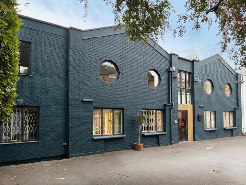 1 Vencourt Place, Hammersmith, London, W6